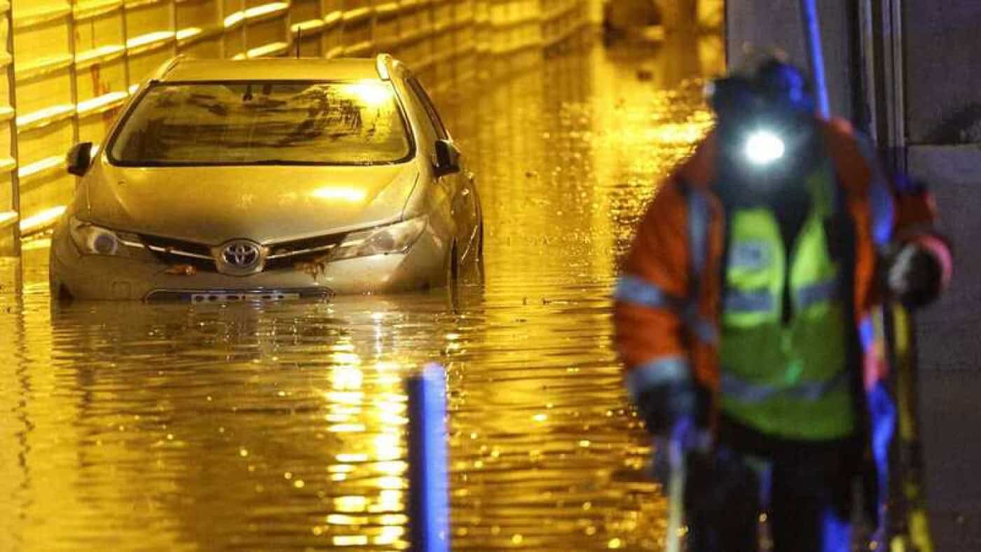 Doze distritos sob aviso amarelo devido a chuva, vento e neve