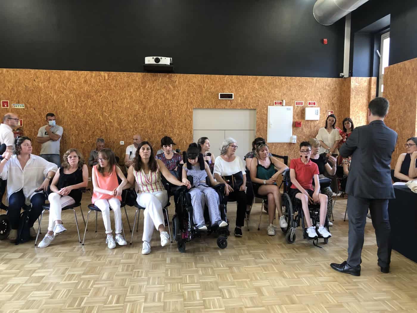 CDU diz que resposta às crianças com necessidades específicas depois das aulas "está a falhar"