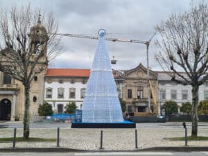 Agrupamento de Escolas Alberto Sampaio vence iniciativa 'Árvore da Sustentabilidade' da AGERE