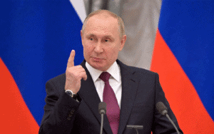 Putin promete desenvolver capacidade militar convencional e nuclear 