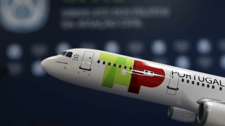 TAP reduz capital social para cobrir prejuízos e Governo injeta 980 milhões por fases&nbsp;