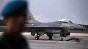 Força Aérea vai sobrevoar capitais de distrito e deseja “excelente descolagem para 2023” 