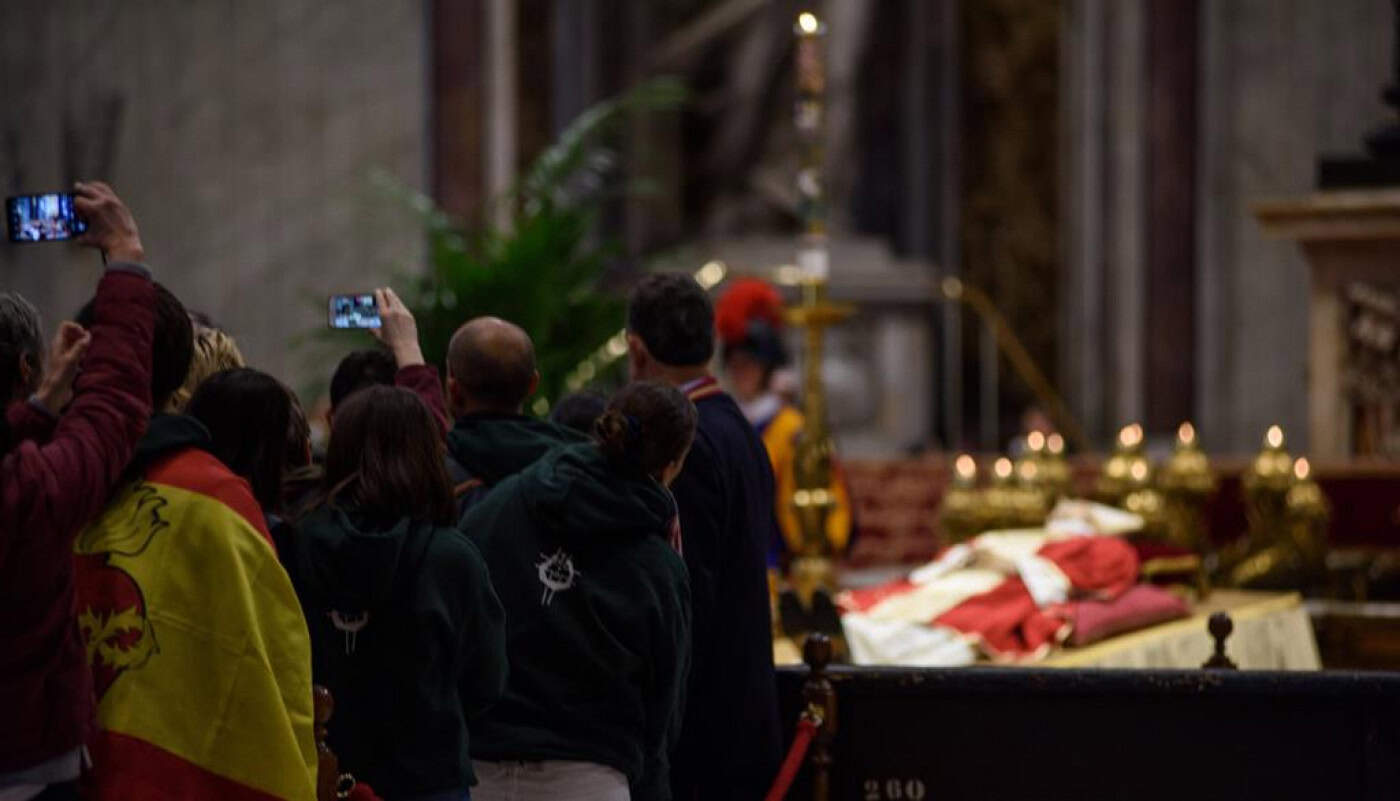 Funeral do papa emérito Bento XVI realiza-se hoje&nbsp;