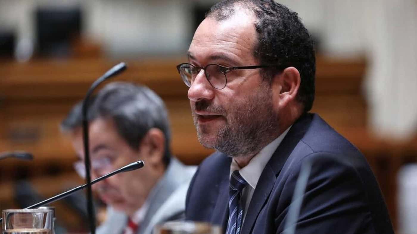 Caiu proposta de diretores poderem selecionar 30% dos professores&nbsp;