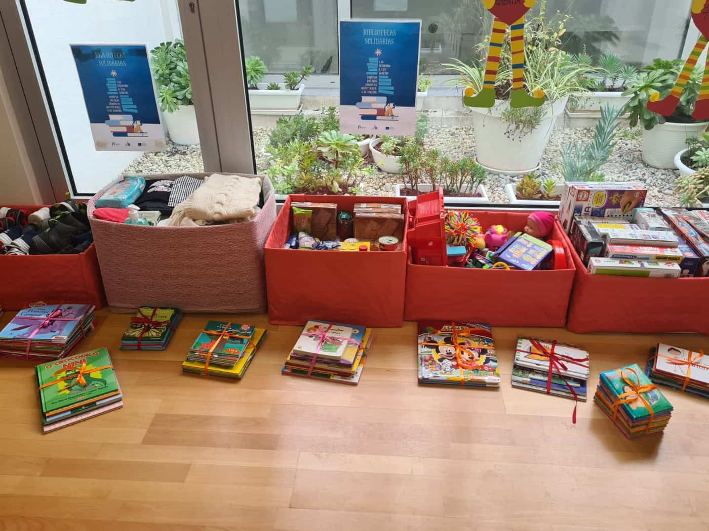 Bibliotecas escolares doam bens a instituições bracarenses