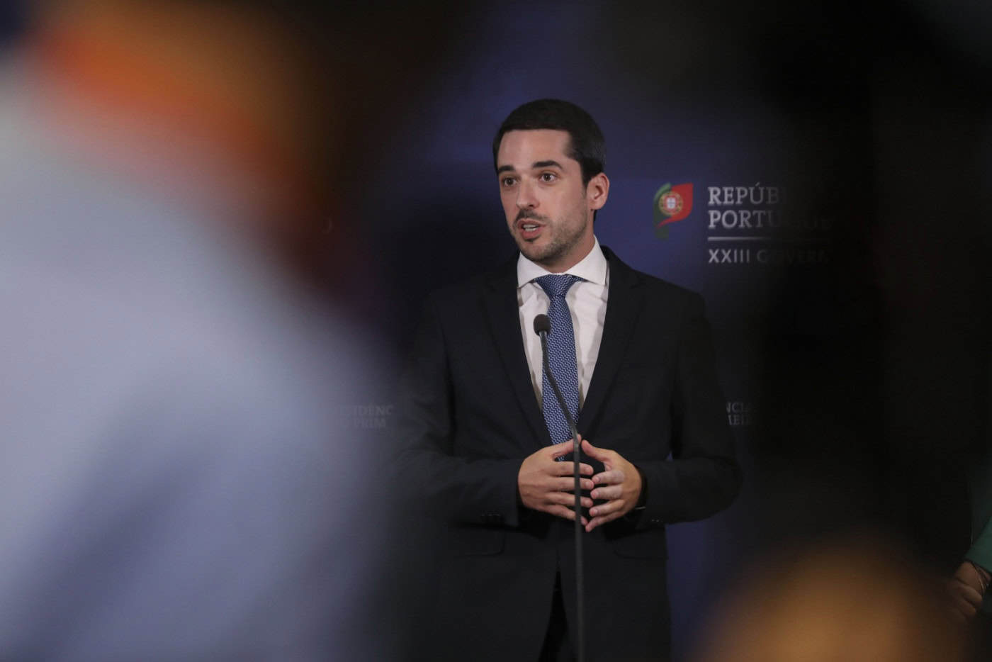 Secretário-geral adjunto do PS garante que o partido “não vira costas” ao país