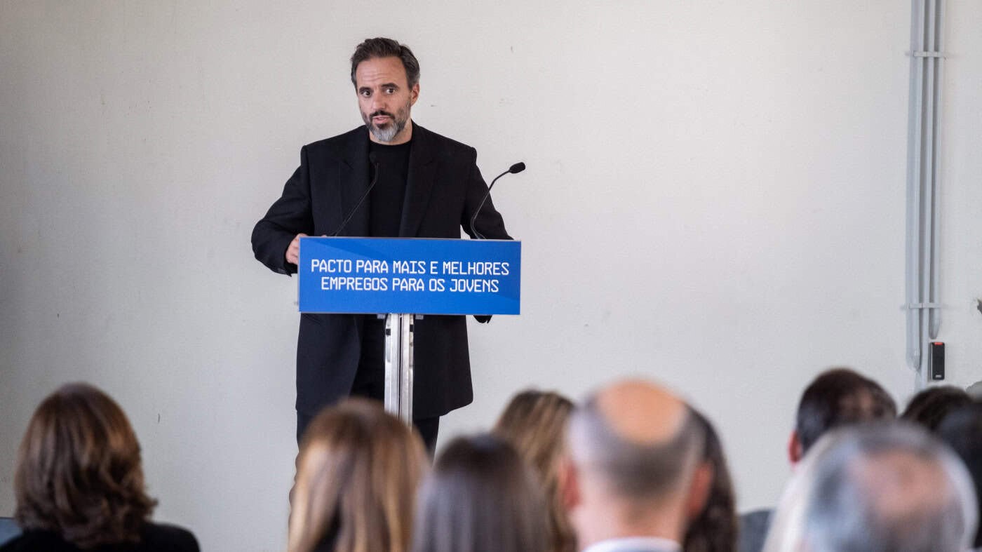 Dst, Casais e Torrestir signatárias do pacto Mais e Melhores Empregos para Jovens