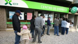 Desemprego desce no quadrilátero urbano entre novembro e dezembro