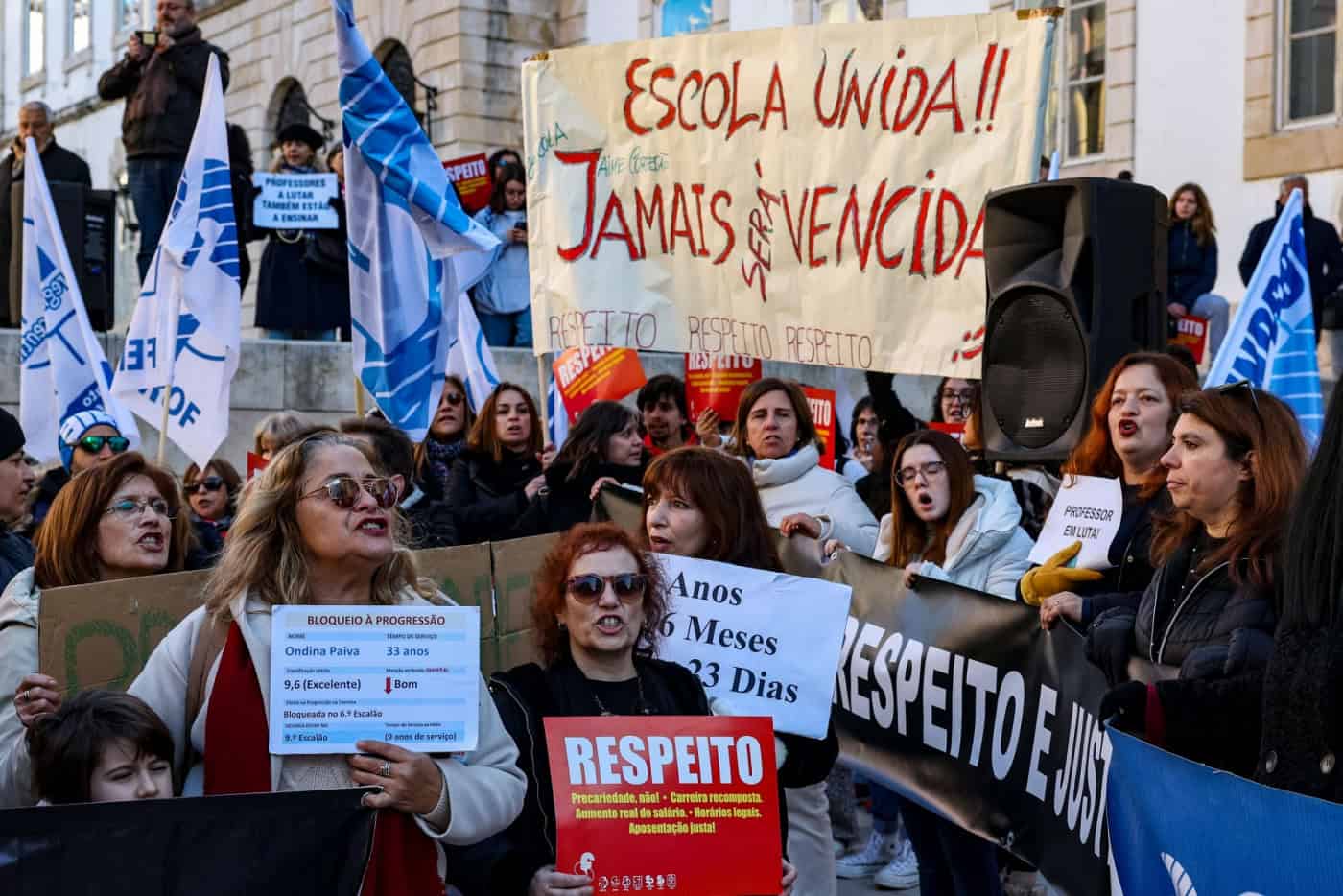Sindicatos de professores recebidos hoje em Belém&nbsp;