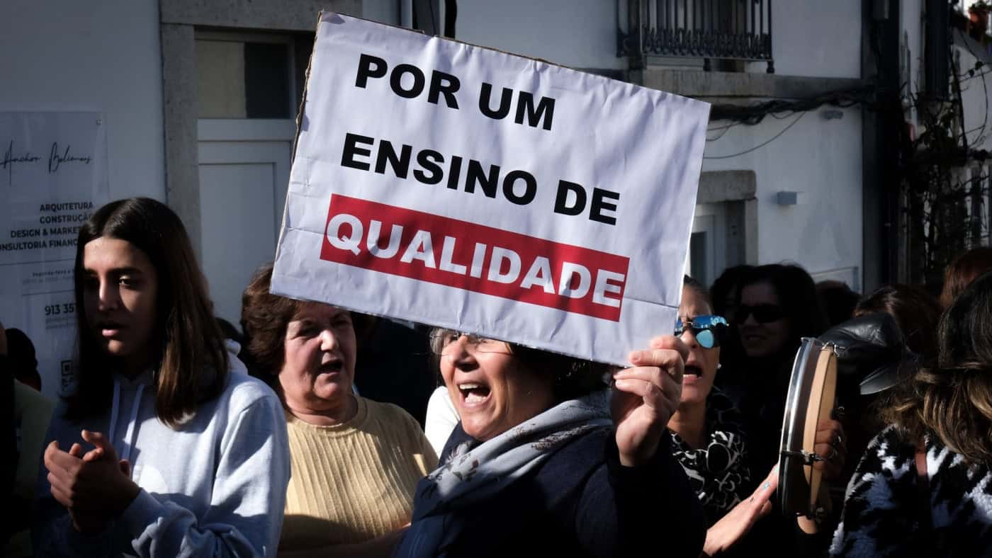 Professores unidos continuam a luta à margem dos sindicatos&nbsp;