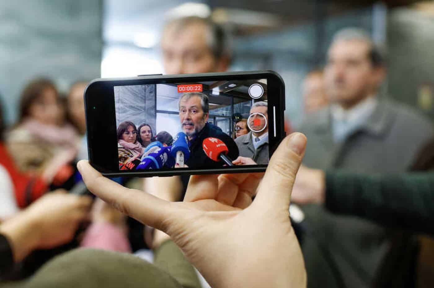 Professores dizem que "não saiu coisa nenhuma" da reunião com ministério da Educação