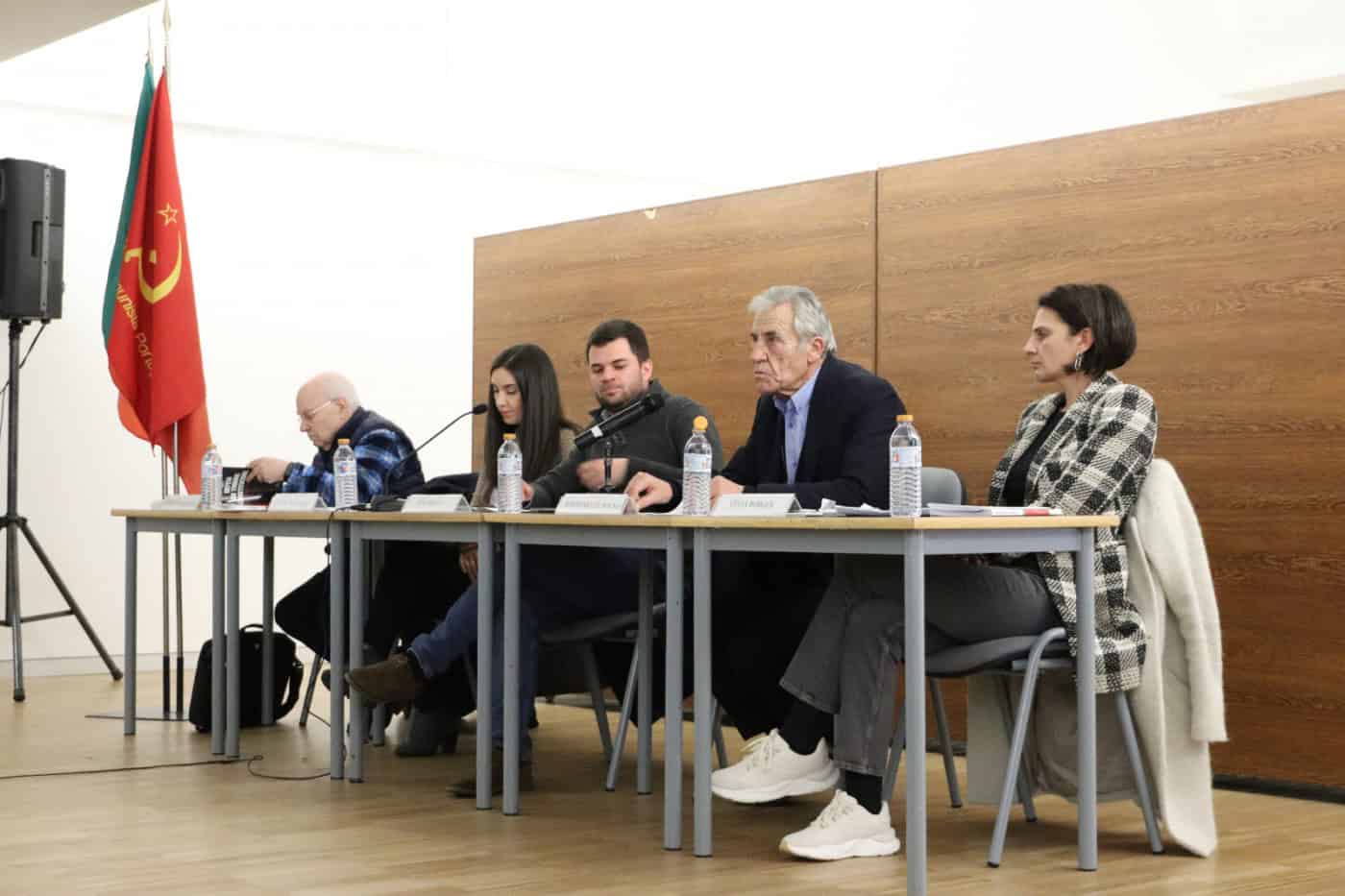 Jerónimo de Sousa em Braga apela à defesa da Constituição