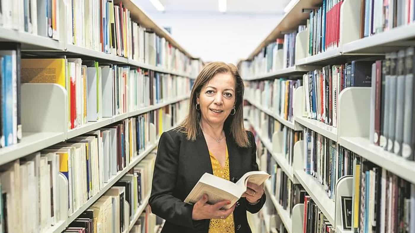 República Francesa distingue professora da UMinho, Maria de Jesus Cabral