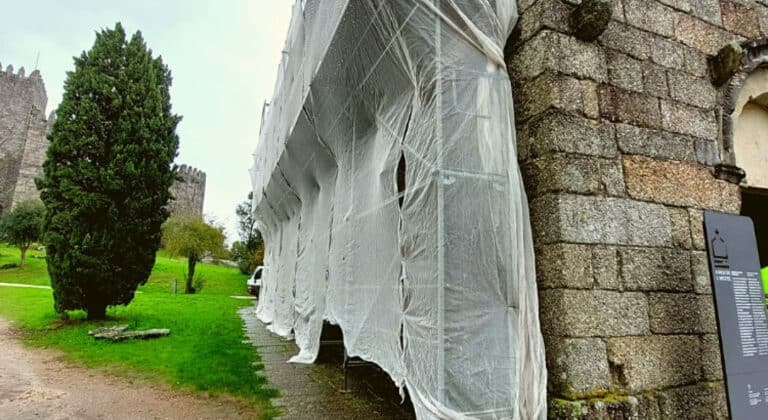 Já arrancou a reabilitação da Igreja de São Miguel do Castelo&nbsp;