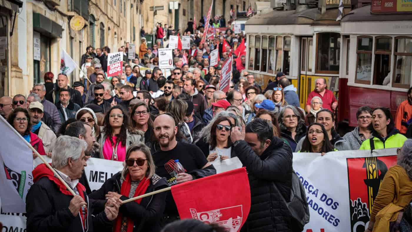CGTP marca manifestação nacional em Lisboa para 18 de março