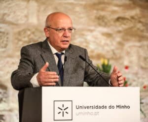 Augusto Santos Silva identifica "duas doenças" no Ensino Superior em Portugal