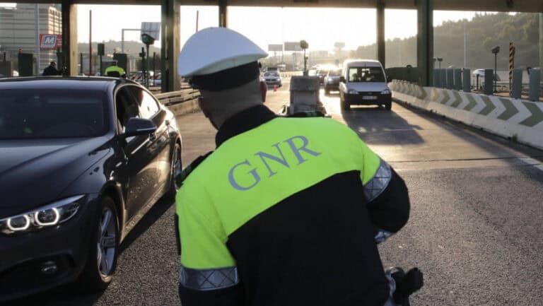 GNR regista quase 700 acidentes rodoviários e quatro mortos na operação Carnaval