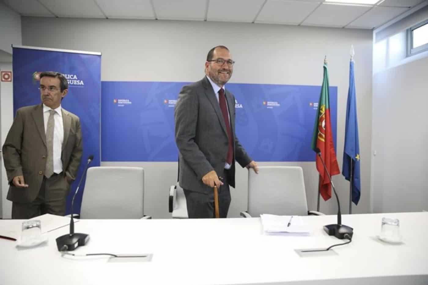 Governo e professores voltam às negociações