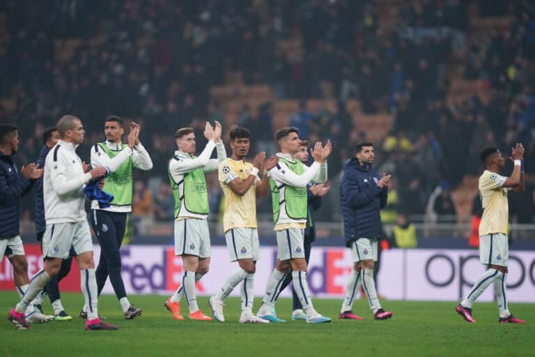 FC Porto perde em Milão e segue em desvantagem para a segunda mão