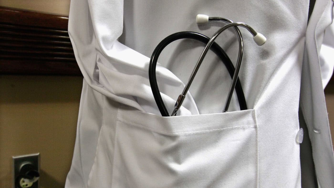 Um em cada quatro médicos tem mais de 65 anos e 5.000 vão aposentar-se até 2030&nbsp;