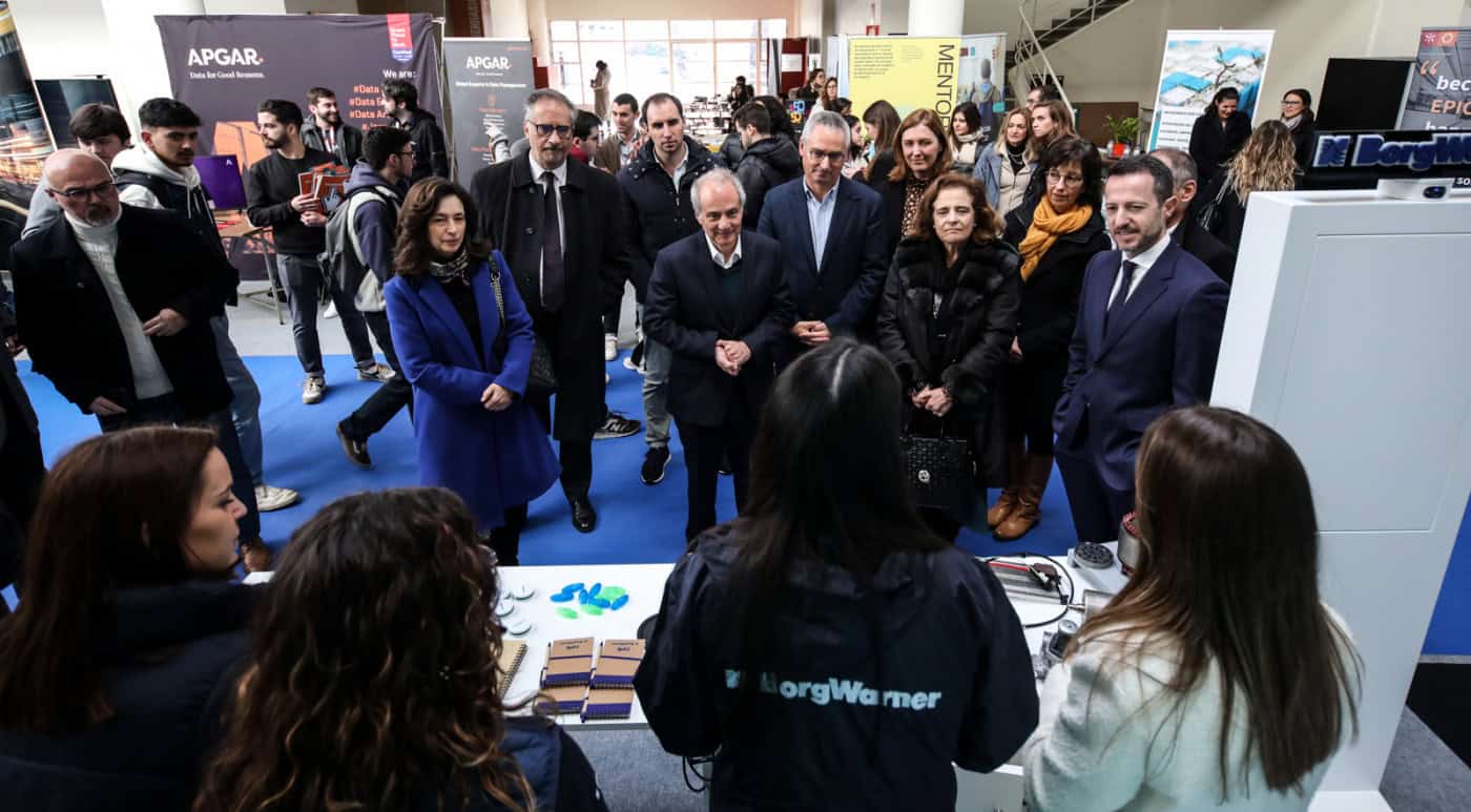 "Dias do Emprego" chegou a cerca de 3 mil pessoas