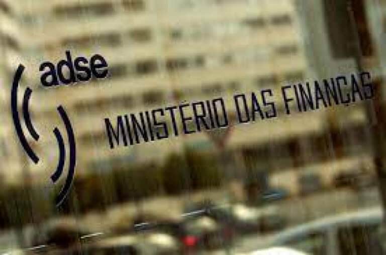 Preços dos exames médicos mais do que duplicam na nova tabela da ADSE&nbsp;