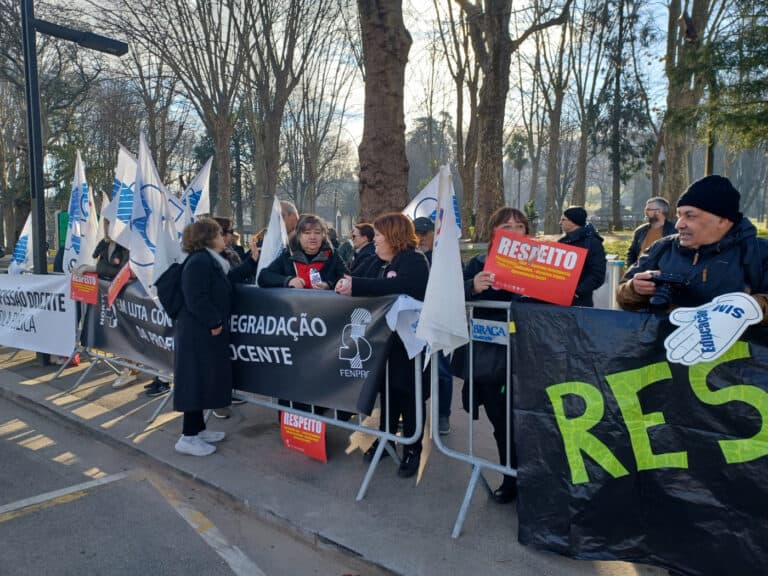 Ministro garante "a maior vinculação de professores de que há memória"