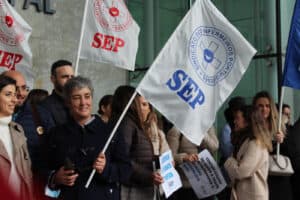 Enfermeiros do Hospital de Braga em greve. Adesão ronda os 58% esta terça-feira