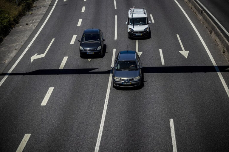 OCDE recomenda preços das portagens em função das emissões dos carros&nbsp;