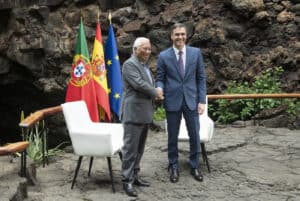 Portugal e Espanha assinam 11 acordos da cultura à justiça na Cimeira Ibérica