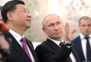 Xi Jinping inicia visita à Rússia 