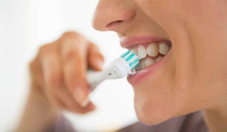 Má saúde oral diretamente relacionada com 23 doenças e cinco tipos de cancros&nbsp;