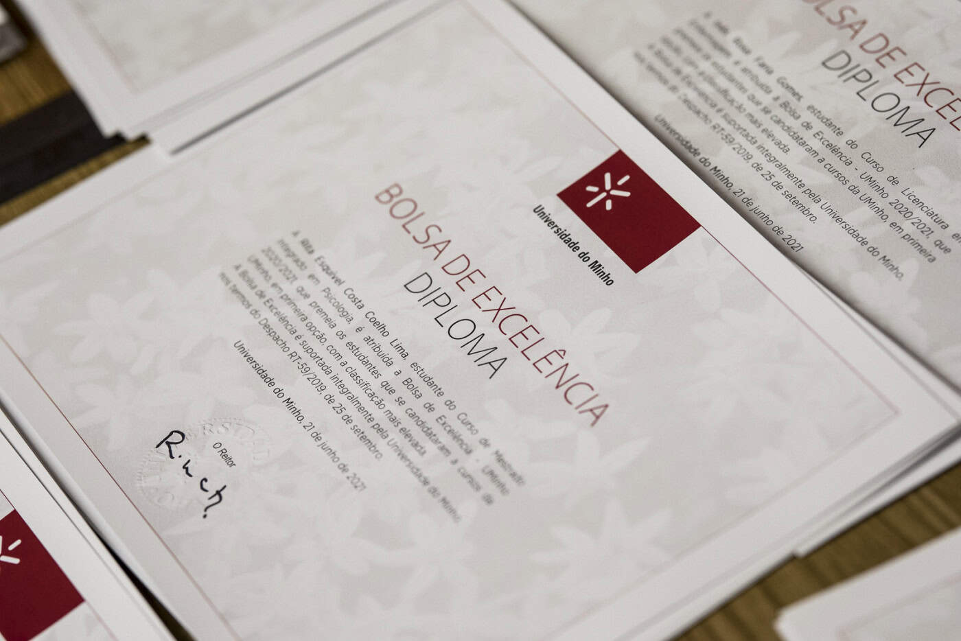 Bolsas de mérito distinguem mais de 20 mil alunos