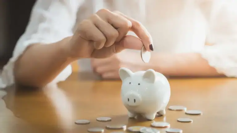 Taxa de poupança das famílias cai para 6% em 2022&nbsp;