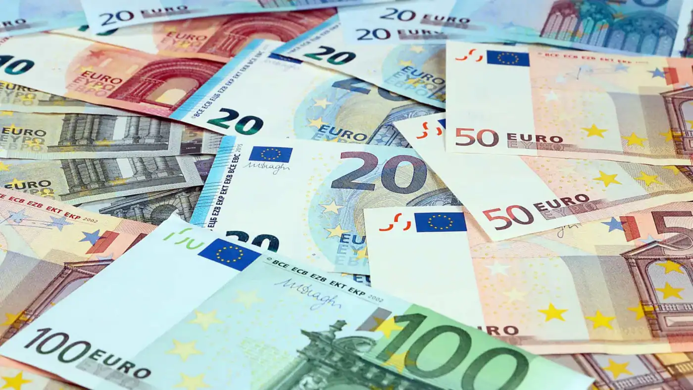 OE2022: Défice orçamental cai para 0,4% do PIB no ano passado