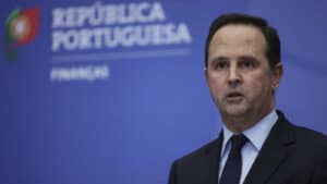 Governo anuncia "IVA zero" em cabaz de bens essenciais