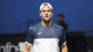 João Sousa eliminado nos oitavos de final do challenger de Girona