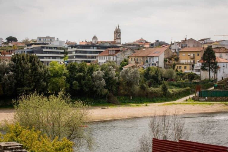 Câmara de Barcelos adquire 'Campo do Rio' para criar zona de lazer e desporto