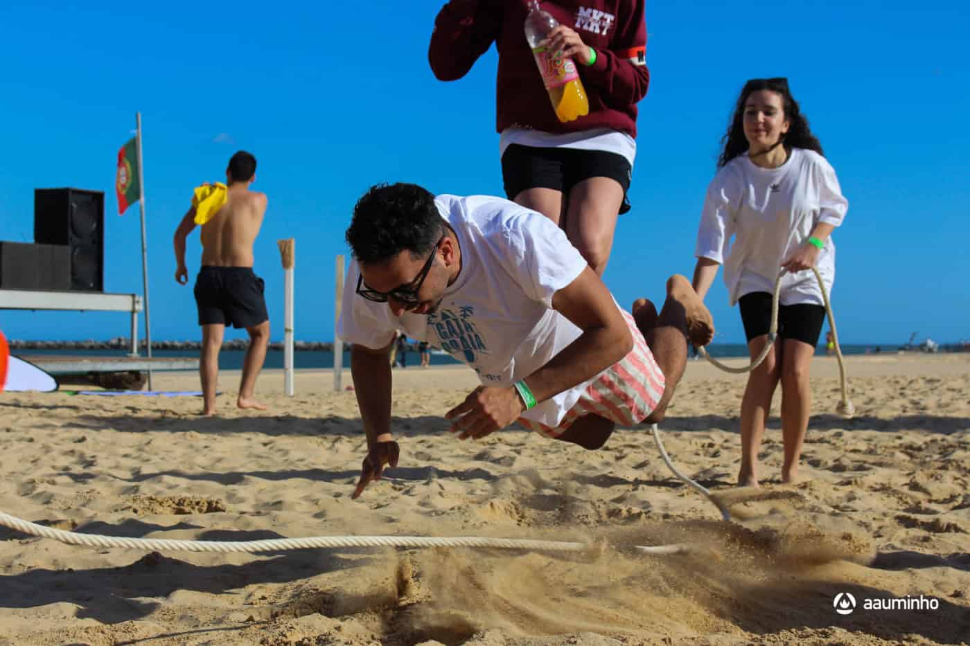 Gata na Praia. 300 alunos da UMinho viajam até Portimão antes da páscoa