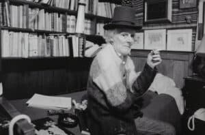 Exposição em Famalicão retrata&nbsp; vida e obra do escritor e artista Mário Cesariny