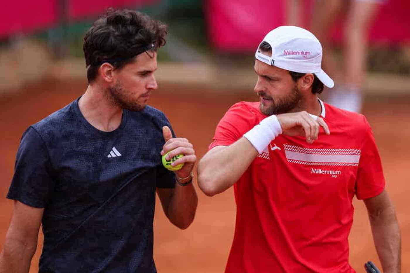 João Sousa eliminado nos quartos de final de pares do Estoril Open