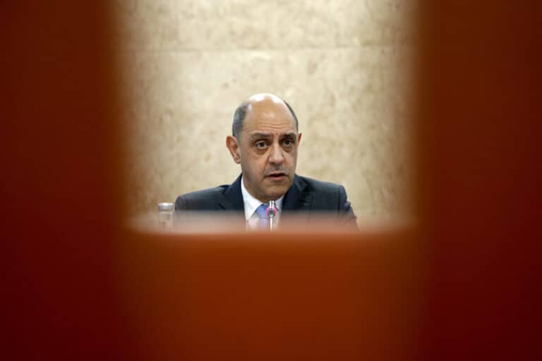 Municípios chamados ajudar a encontrar soluções para altas sociais