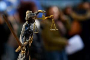 Funcionários judiciais com nova greve de 10 dias vão impugnar parecer da PGR 