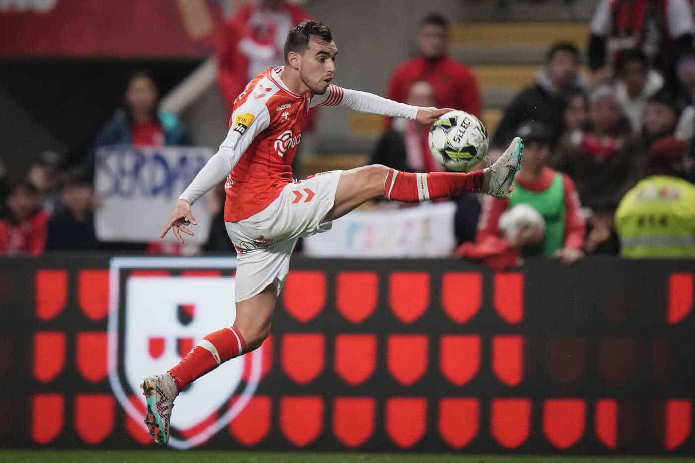 Sporting de Braga tenta aproximação ao Benfica