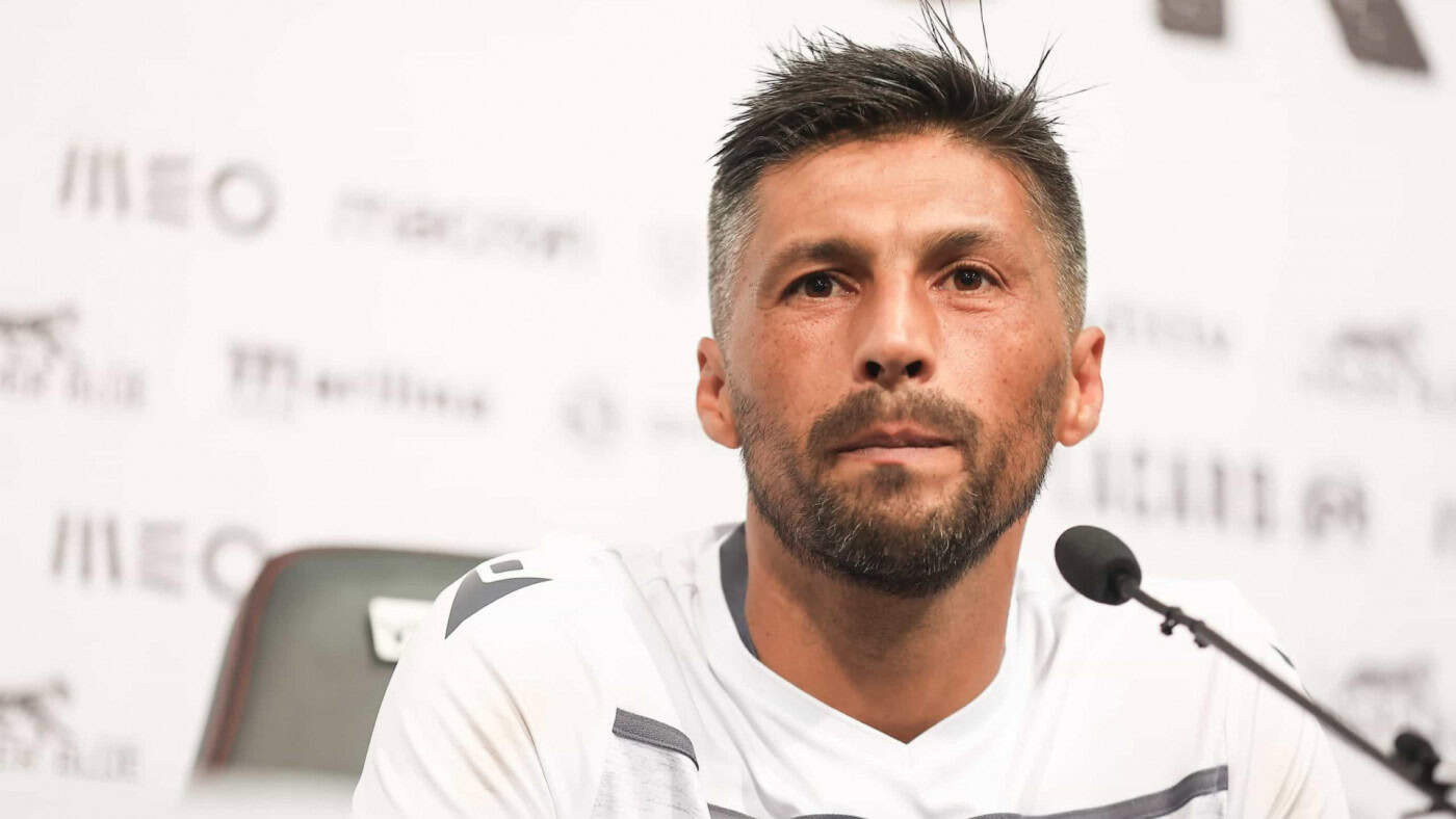 "Com a nossa ambição e motivação queremos e vamos criar problemas ao Sporting"