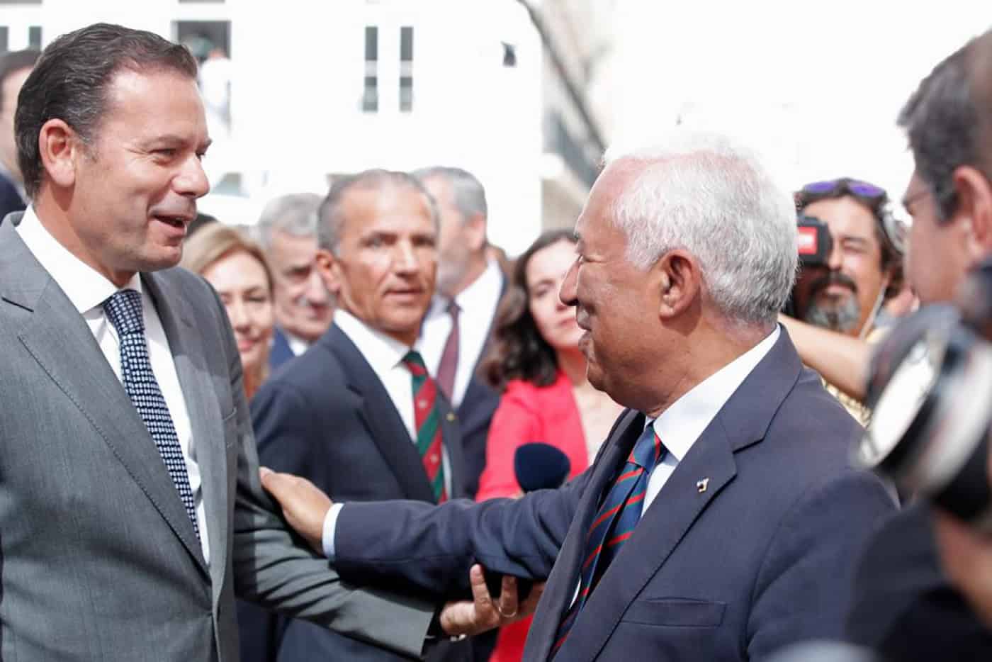 Nova sondagem coloca PSD à frente do PS