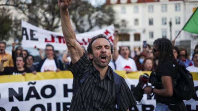 Greve de três dias nas escolas convocada pelo Stop começa hoje&nbsp;&nbsp;