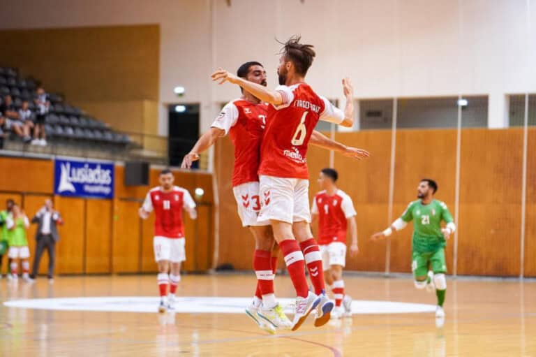 SC Braga fecha fase regular com goleada na receção ao Portimonense