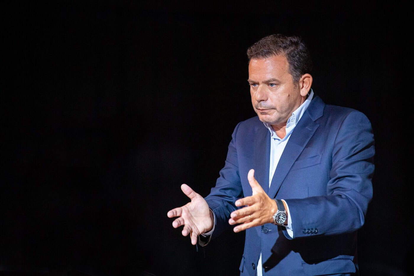 Líder do PSD destaca falta de mão-de-obra qualificada em Portugal