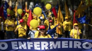 Enfermeiros assinalam Dia Internacional com greve para exigir mais direitos&nbsp;